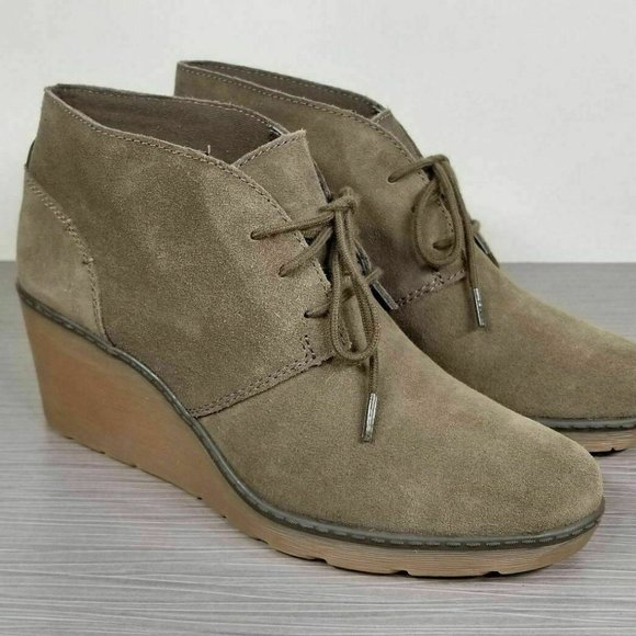 Clarks Hazen Charm Wedge Boot, Olive Suede - Picture 1 of 9